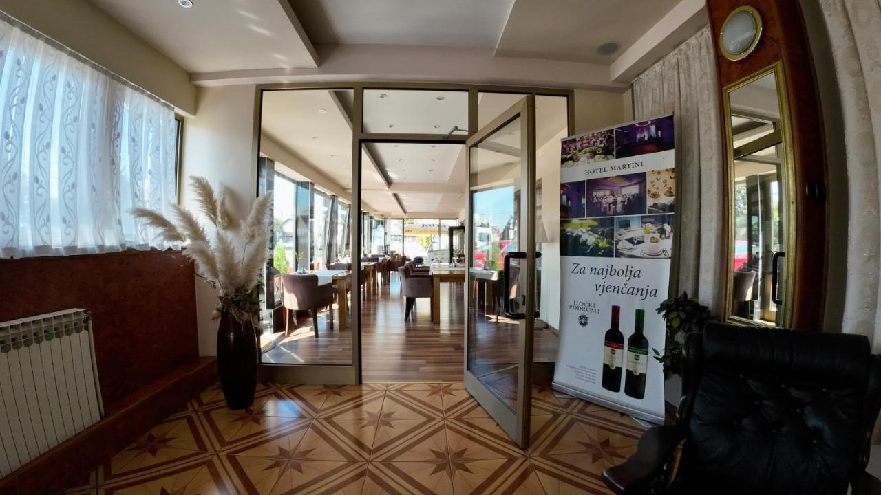 Hotel Martini Zagreb Hotel And Restaurant Sesvete Kültér fotó